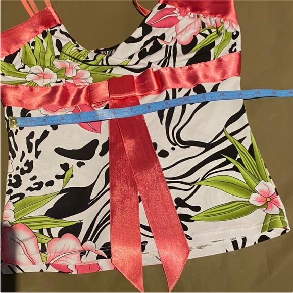 🛑 6/$25 Summer Chic 2 pc Outfit | Linen Crop Pants & Floral Top size small - Picture 15 of 15